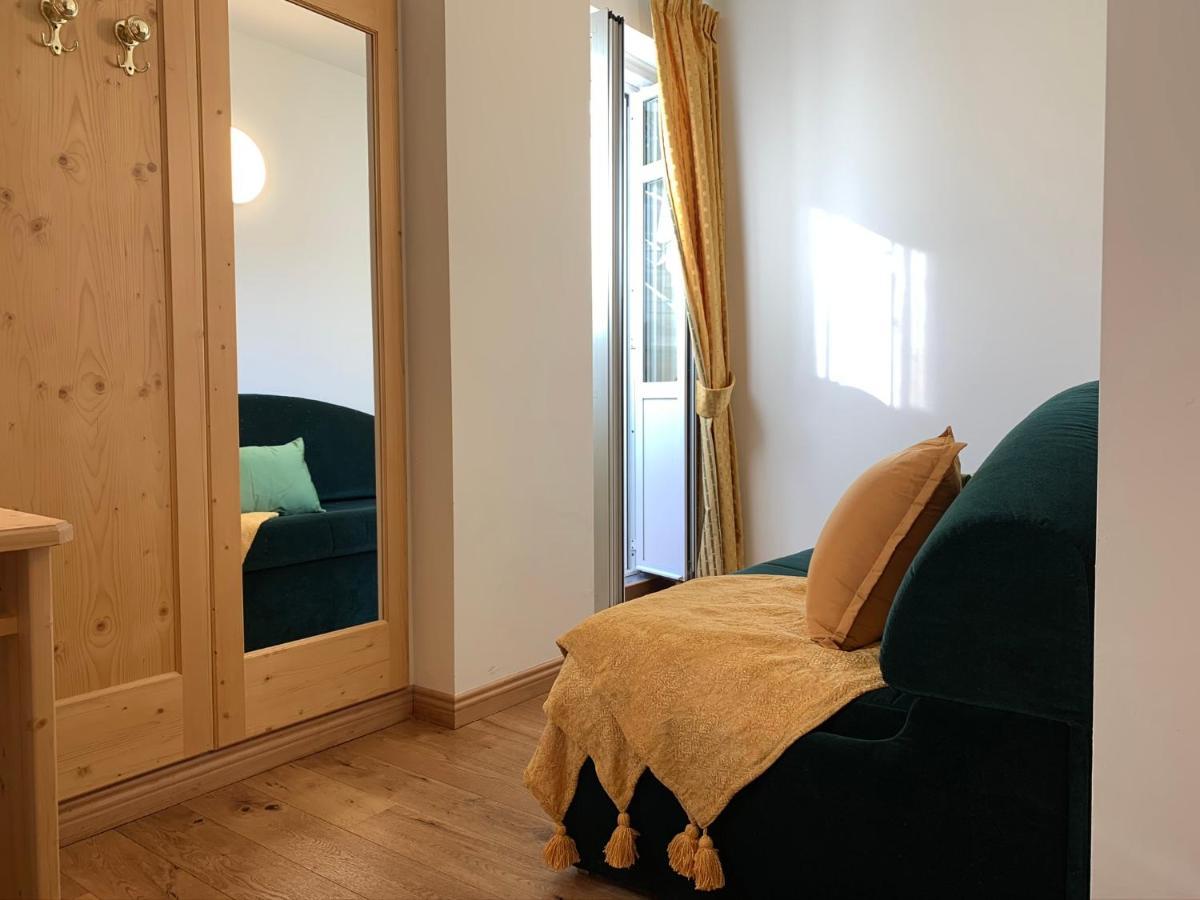 Hotel Serena Cortina コルティーナ・ダンペッツォ エクステリア 写真